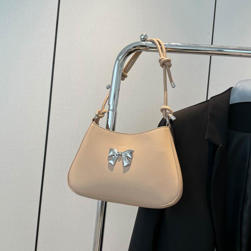 Trendy Fashionable Underarm Bag Small Shoulder Bag Chic Casual Style For Women In Vibrant Colors