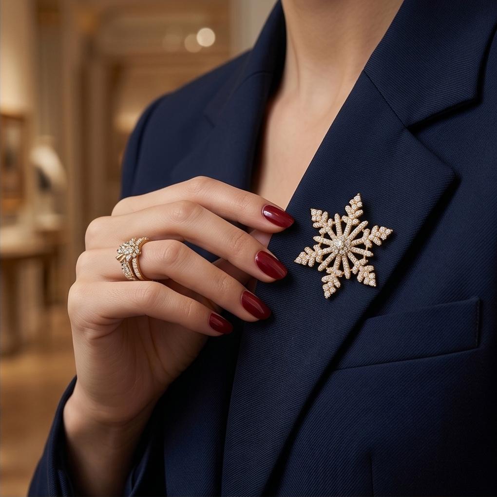 Women's High-end Diamond-studded Brooch for Formal Wear, Fashionable Accessory, Luxurious Decoration, Corsage