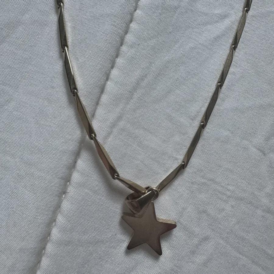 

RIIZE Ожерелье со звездой Вонбина