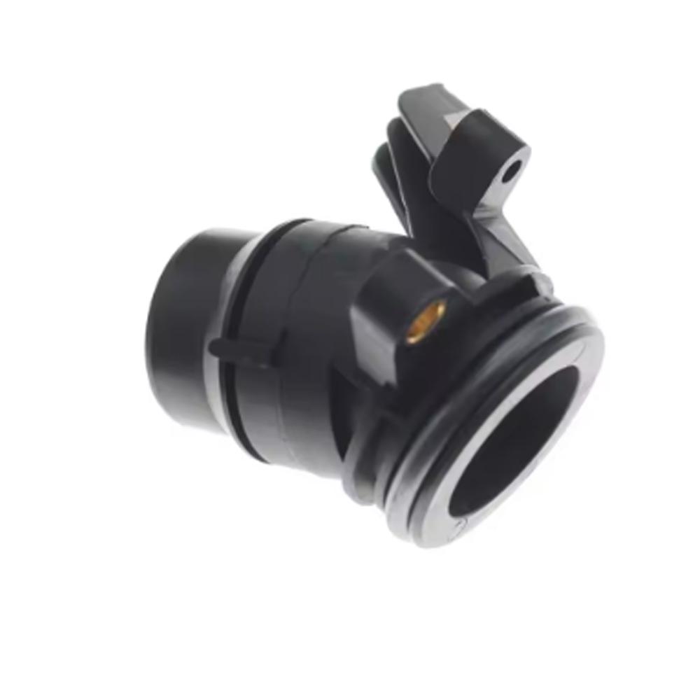 LR013165 Lower Engine Water Pipe Connector For Land Rover