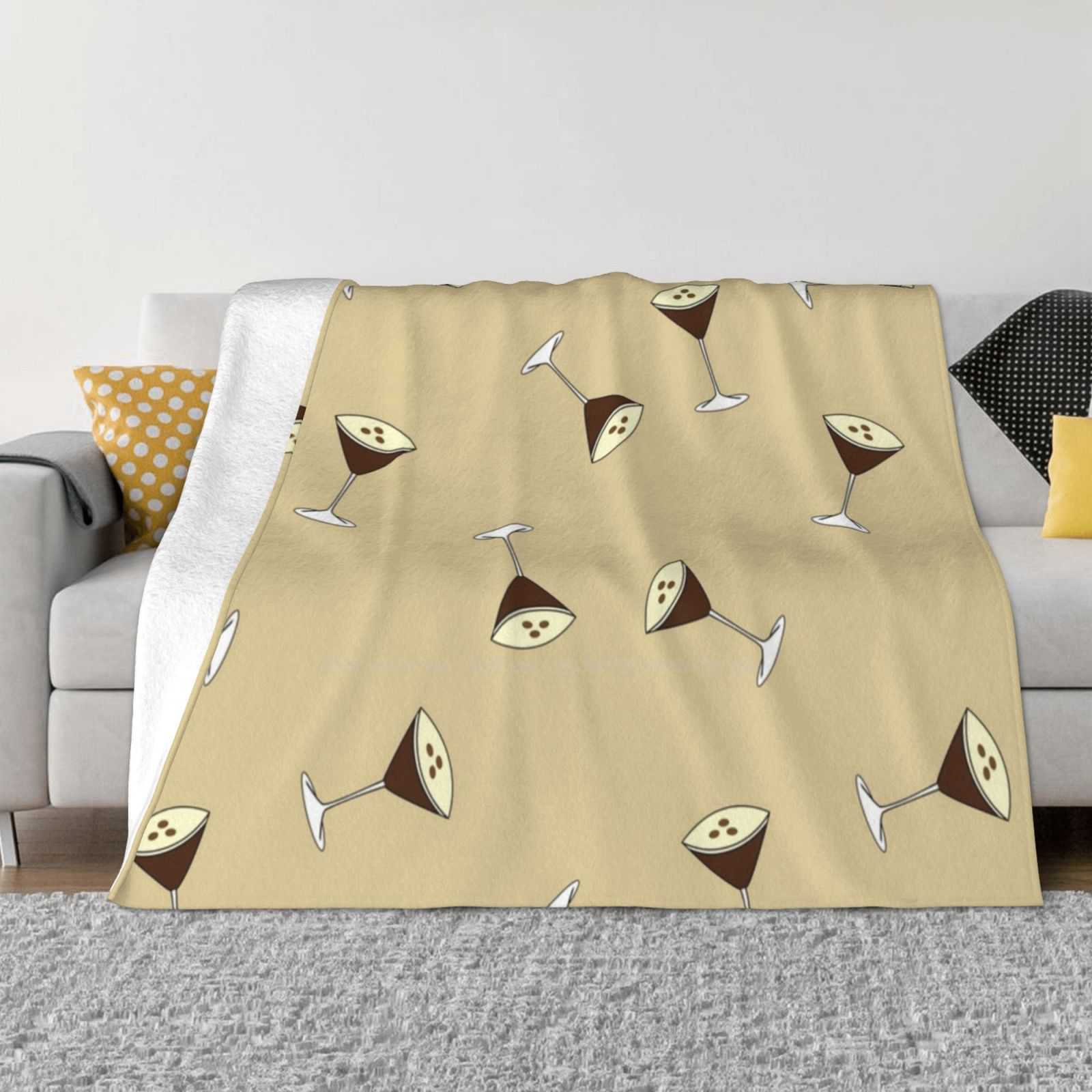 Espresso Martini Fashion Soft Warm Flannel Blanket Espresso Martini Cocktail Coffee Bean Elysium Design Repeat Pattern Crema 30x40in