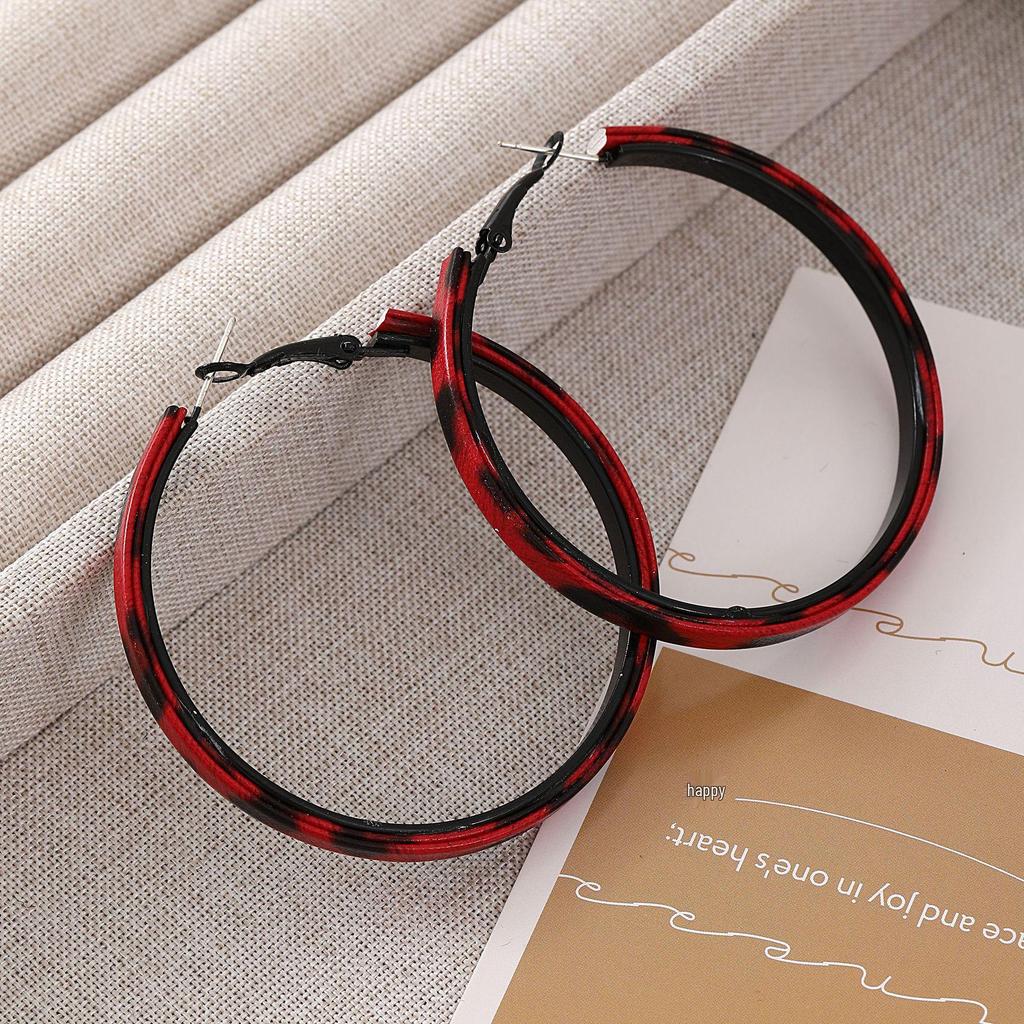 Exquisite Autumn/Winter Leopard Print Large Hoop Earrings, Retro Leather Design