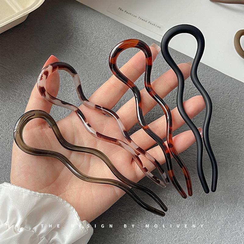 Elegant U-Shaped Hairpin for Women - Chinese Style Bun Clip 2025