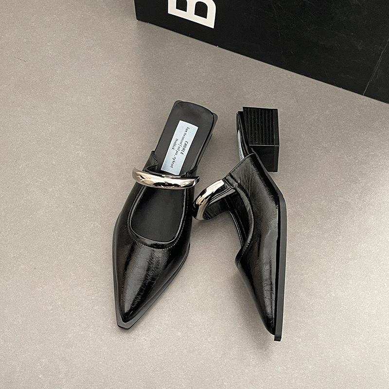 Pointed toe slippers summer new high-end simple slope heels cool slippers women's shoes