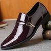 New Men's Leather Shoes Paten Oxford Men's Slip Sleeve Bright Color Leather Business Casual Shoes Men's Pointed Shoes