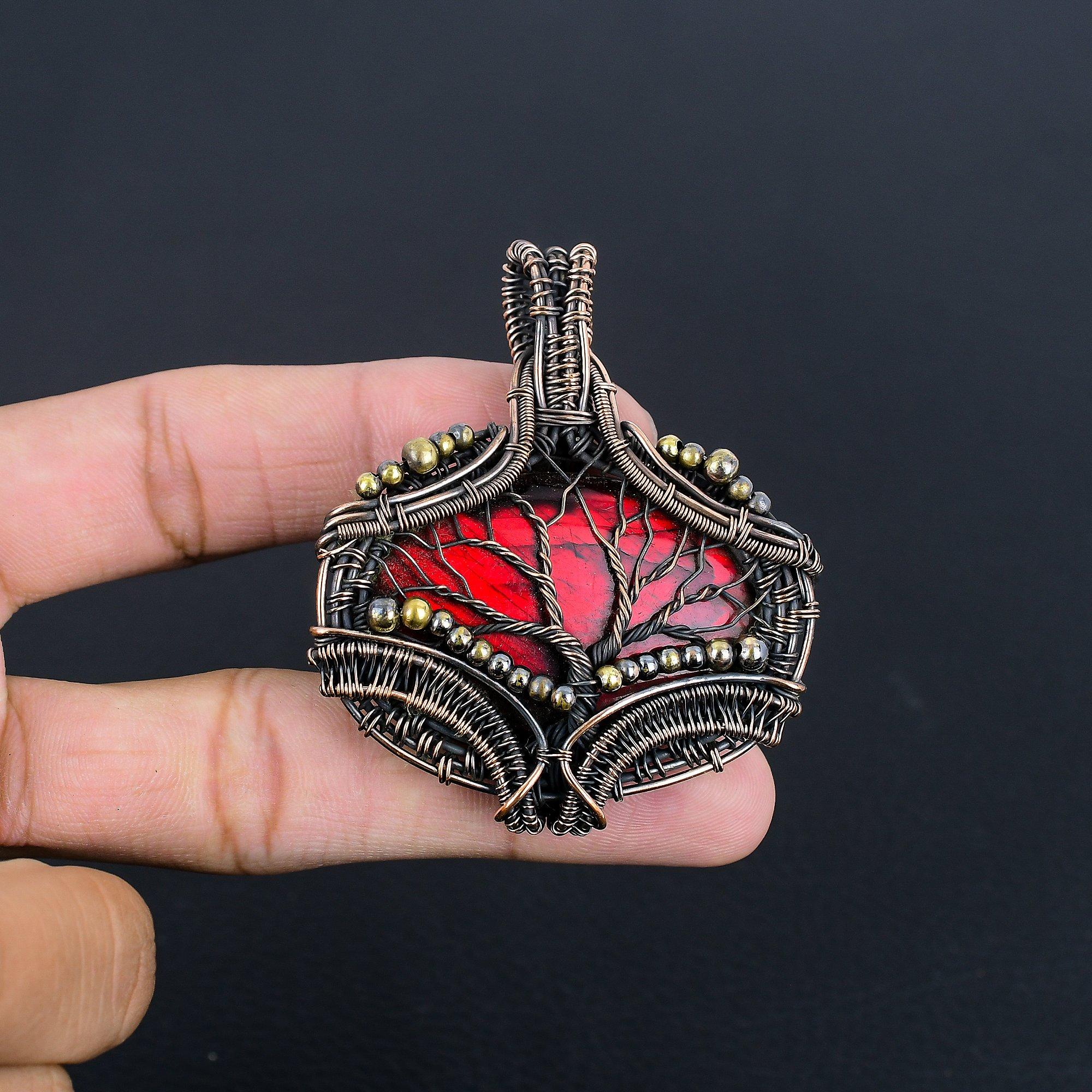 

Подвеска из красного лабрадорита, украшение, обернутое медной проволокой 999 пробы, подвеска с драгоценным камнем, ювелирное изделие ручной работы, свадебный подарок 2.55 Inches