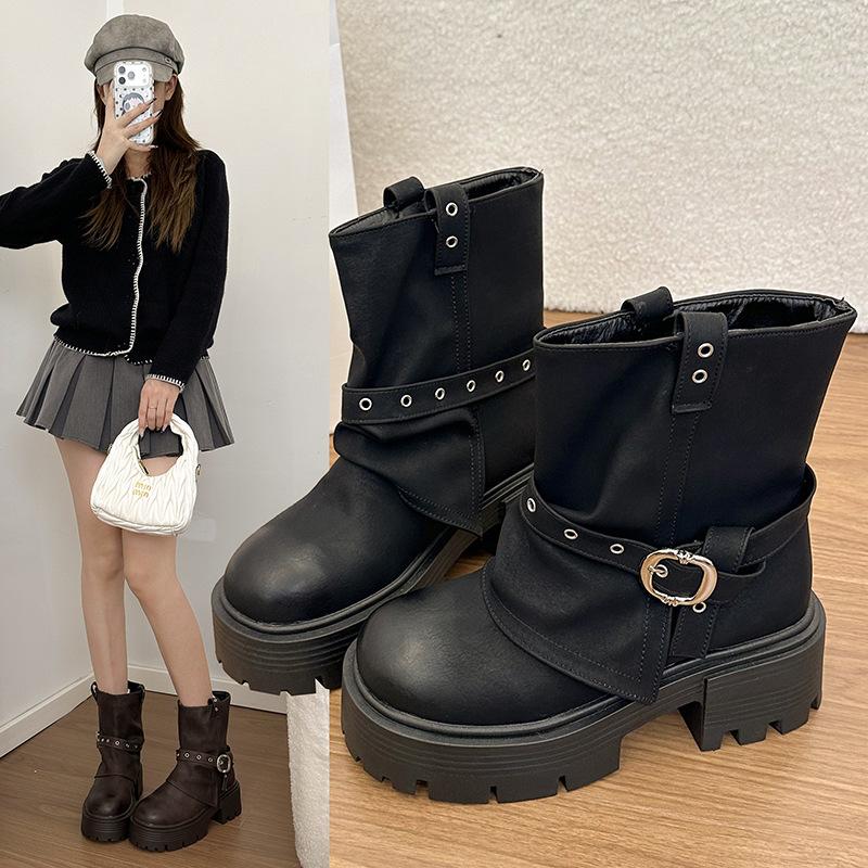 Buckle low women's short boots, round head, beautiful and thin heel, autumn and winter Martin boots, locomotive retro belt, medium tube rad