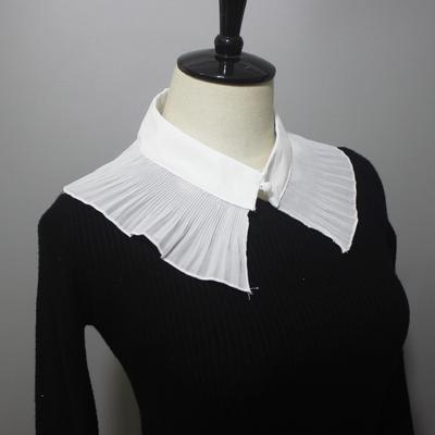 Accessoires – Krawatten, Fliegen, Kragen & Manschetten