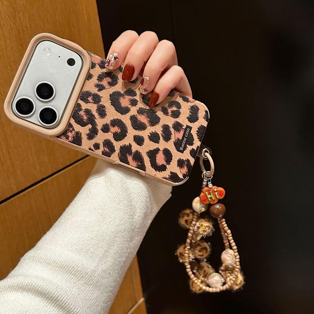 Suede Leopard Print Phone Case with Lanyard for Apple 17PROMAX/16/12/11.