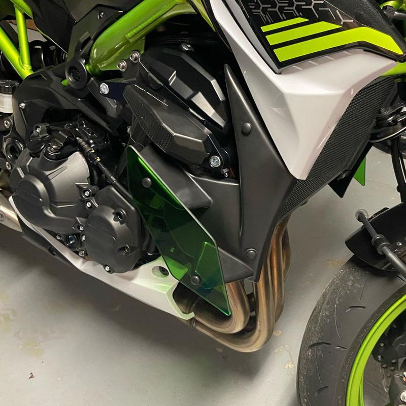 NEUE Motorradteile Seitenabtrieb Naked Spoiler Winglet Festes Flügelchen Verkleidung Flügel Für Kawasaki Z 900 Z900 2020-2025