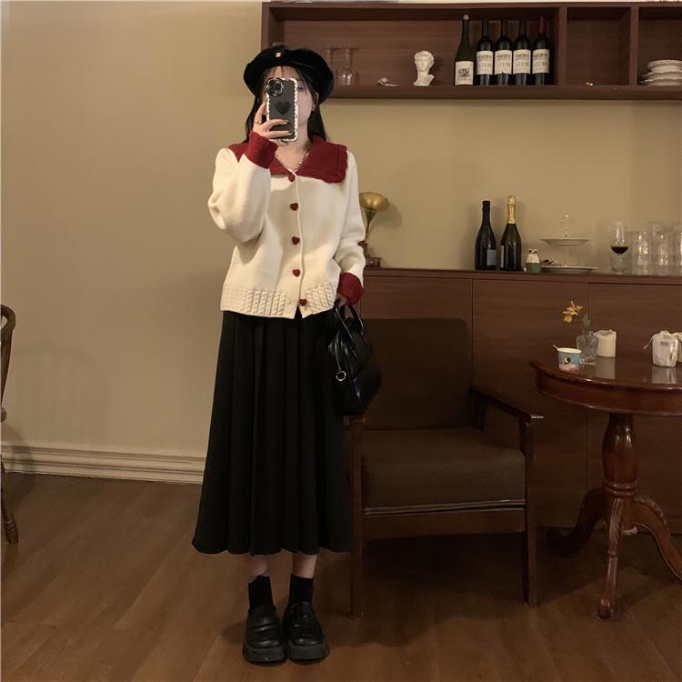 2025 Color Block Red Peter Pan Collar Knit Cardigan for Women