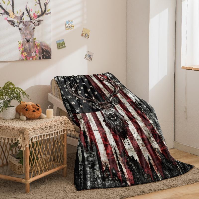 Cozy Deer Pattern Flannel Throw Blanket - Soft Warm & Skin-Friendly for Couch Bed Office and Travel - Versatile Gift Idea