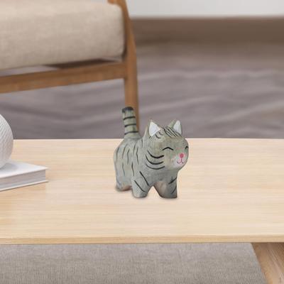 Adorable Wood Carved Cat DIY Mini Centerpiece Handmade Figurine Animals Model Cute for Desk Kids