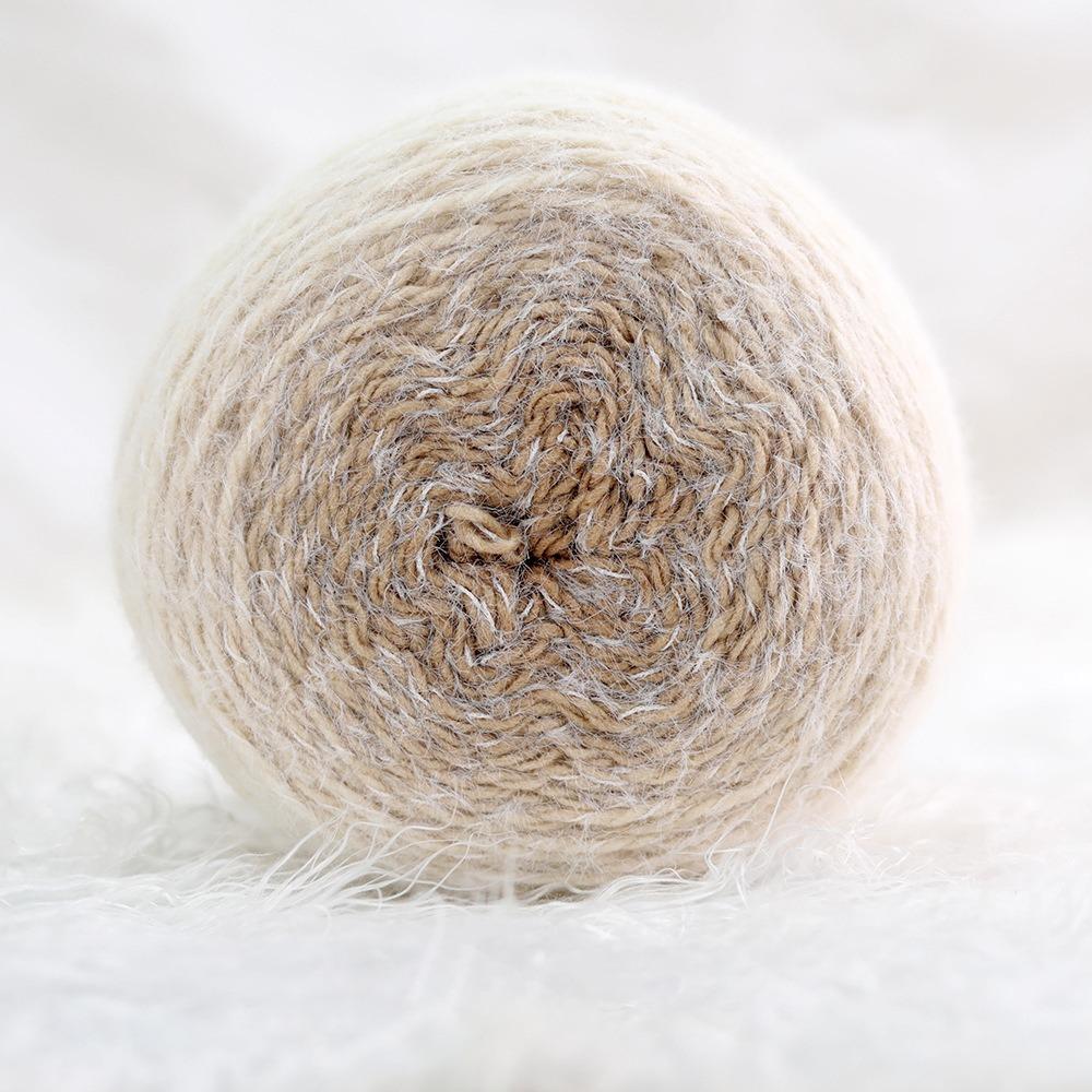 

200g/ Roll Durable Gradient Color Wool Yarn Multicolor Handmade Long Velvet Yarn DIY Soft Knitting Yarn for Blanket Scarf
