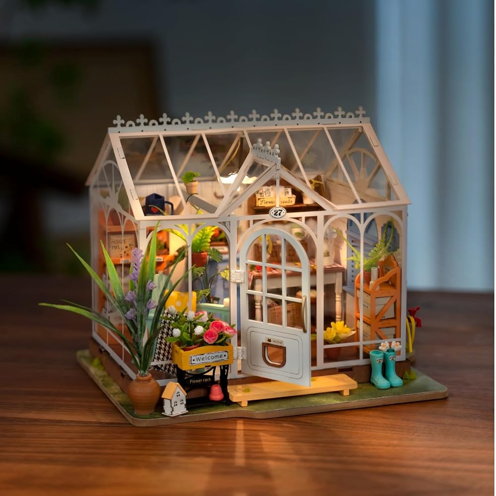 Tsukurundesu Miniature Dollhouse DG Series Garden House DIY Kit with Instruction Manual