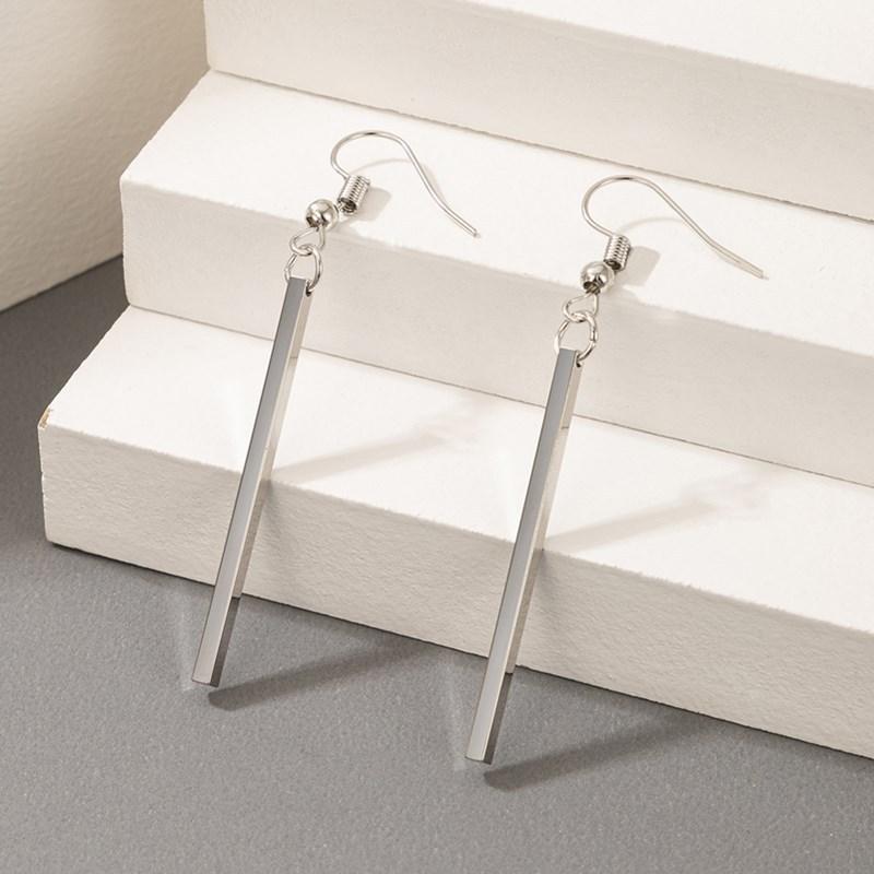 New jewelry, simple geometric three-dimensional rectangular stick earrings, women's ear hook earrings, fashionable ear jewelry