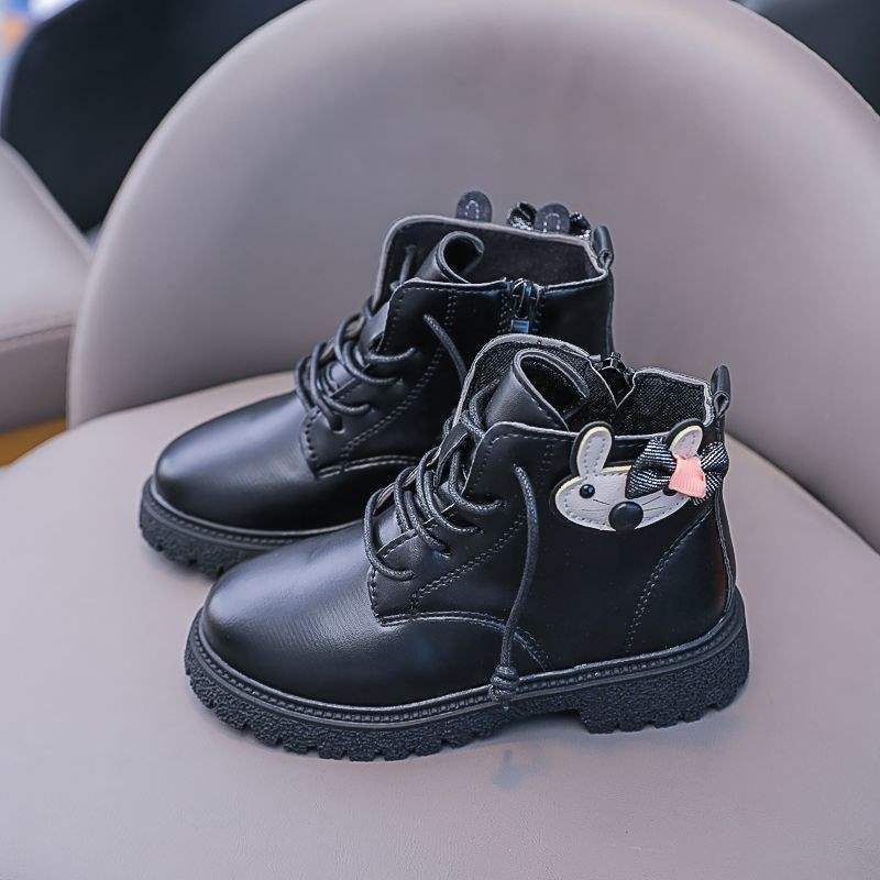 

2025 new Martin boots girls shoes spring and autumn princess single boots velvet thickened children s short boots winter cotton 36 yards inner length 22.3CM