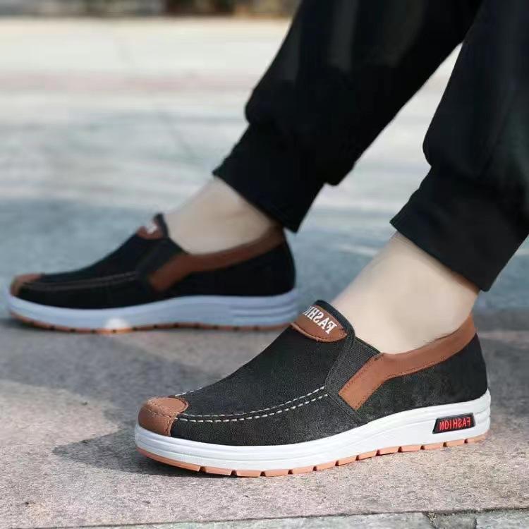 Breathable Cloth Shoes Beijing Beef Tendon Soles Are Soft, Old, Non-slip and Lightweight: Wear-resistant Work Shoes Canvas Shoes Are Comfortable