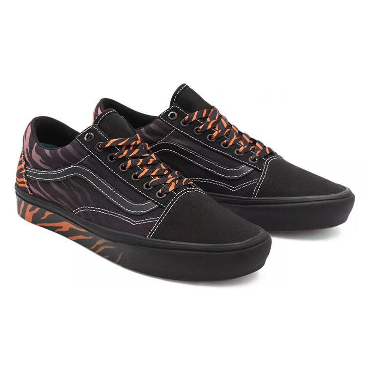 Vans Discovery Inc X Comfycush Old Skool Project Cat Unisex Sneakers Black Fade VN0A5DYC9KH