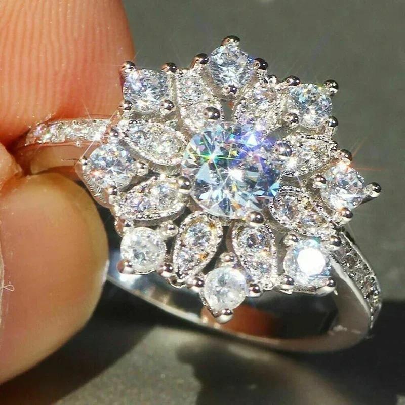 

Floral zircon design inlaid ring suitable for women s daily wear, exquisite style, light luxury Zircon accessories 6