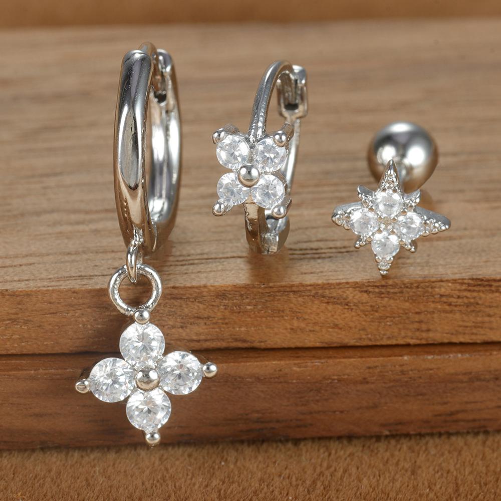 Ensemble de 3 Boucles d'Oreilles Anneau Couronne en Acier Inoxydable Couleur Argent pour Femmes Quatre Fleurs Zirconium Piercing Cartilage Boucle d'Oreille Bijoux Mode
