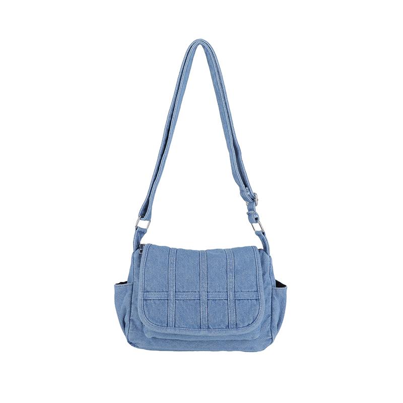 Denim Crossbody Bag for Women – Minimalist Shoulder Bag with Adjustable Strap – Perfect for Casual & Streetwear Styles
