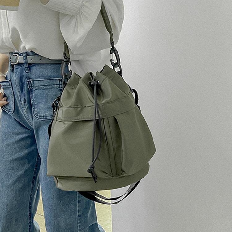 2025 New Nylon Large-capacity Yang Mi Same Bucket Bag Feeling Portable Drawstring Shoulder Messenger Bag