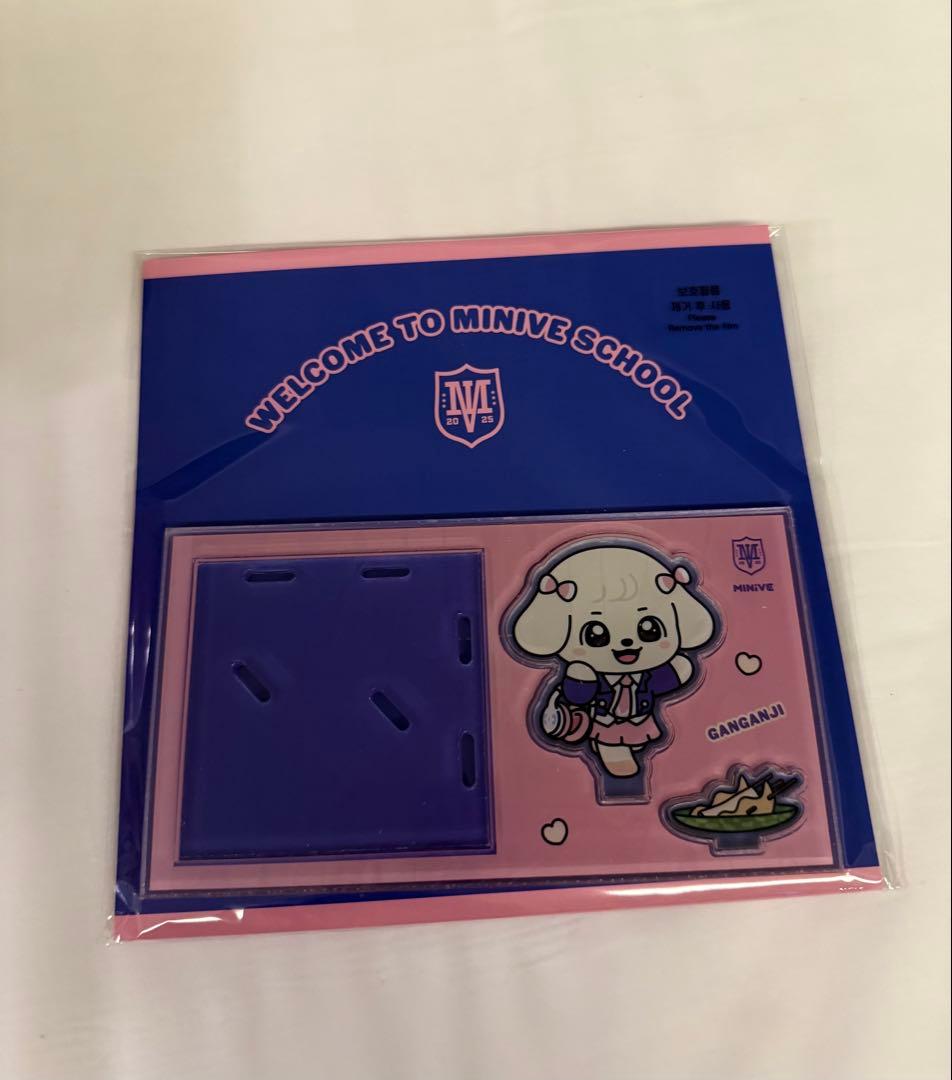 

[Б/У] Лимитированная серия Busan MINIVE Диорамная подставка Yujin