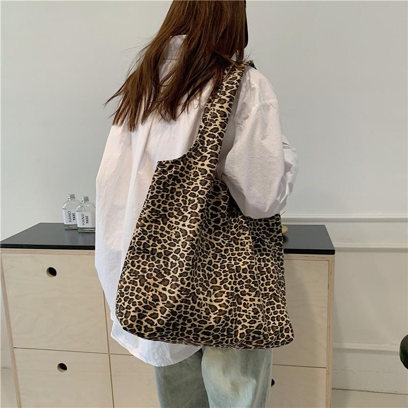 Leopard Print Tote Bag Women's Large Capacity Shoulder Bag Portable Underarm Bag