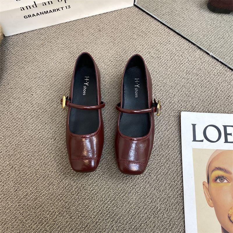 European station women's small leather shoes with square head flat bottom Mary Jane shoes shallow mouth single shoes women's large size women's sho