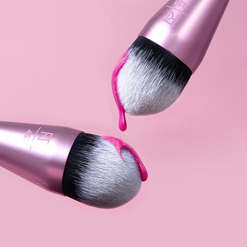 

[real techniques] Power Pigment Blush Brush