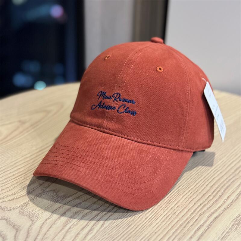 Letter embroidered baseball cap for men and women, universal sunshade and face, small cap, casual versatile hat