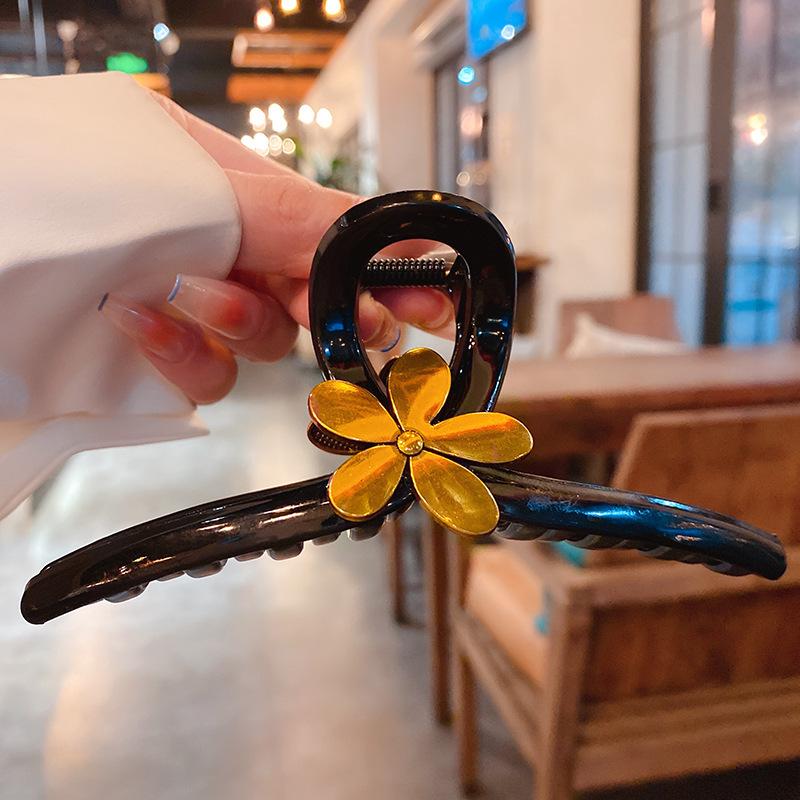 

The Little Mermaid Summer Hair Clips: Trendy Shark-Style Acetate Updo Accessories for Women