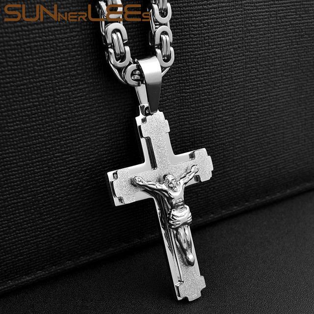 Collier pendentif croix Jésus Christ en acier inoxydable chaîne à maillons byzantin couleur argent plaqué or cadeau homme garçon Sp217