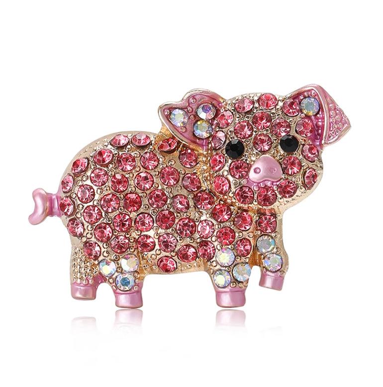 

Luxury Rhinestone Pink Pig Brooches for Women Unisex Enamel Animal Pin Event Party Gifts Backpack Decoration Clothes Accessories рожевий
