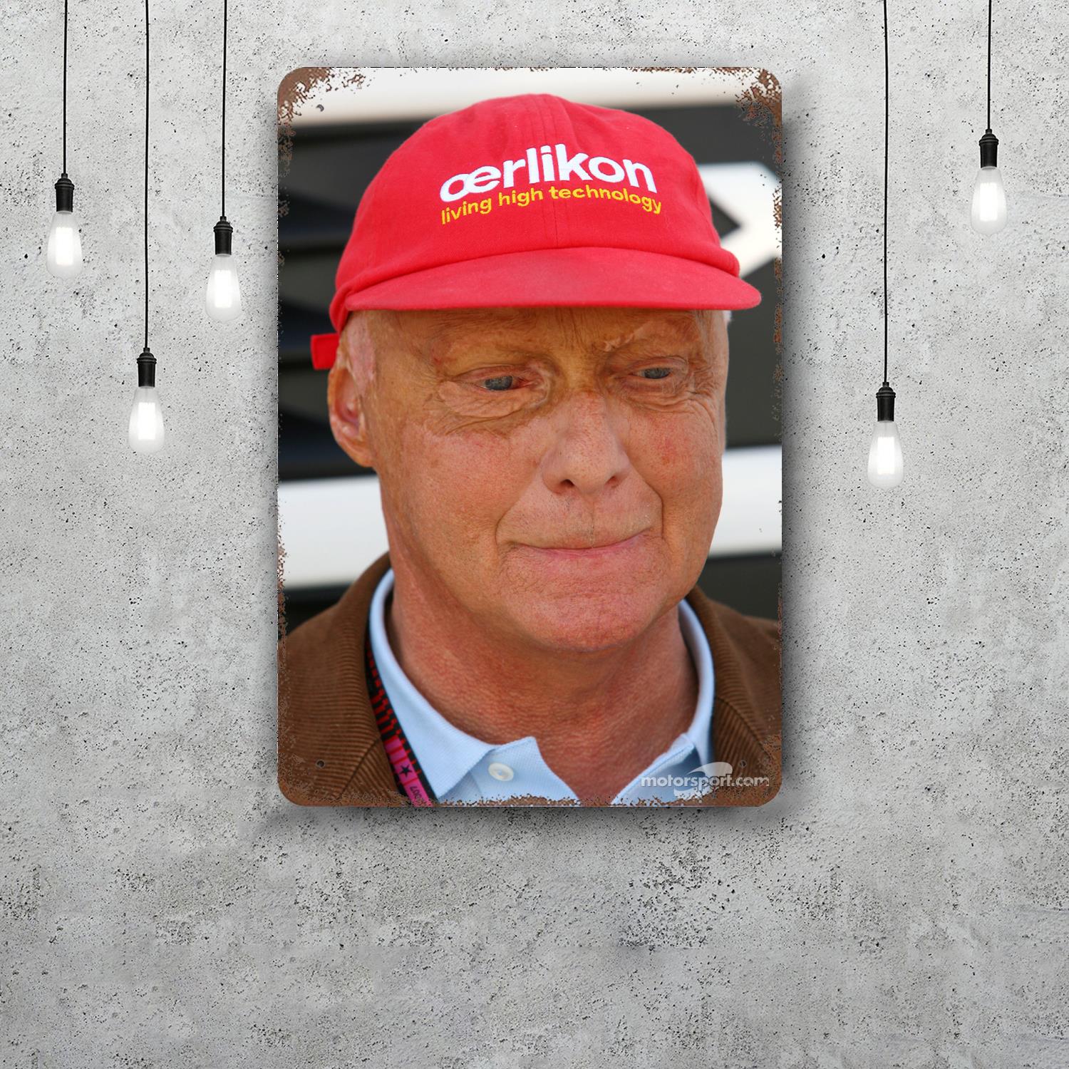 

niki lauda Driver Metal Signs wall decor Vintage Tin Signs Captain Metal Poster Decor for Bar Pub Club Wall Decoration 20x30cm（7.8x11.8inch）