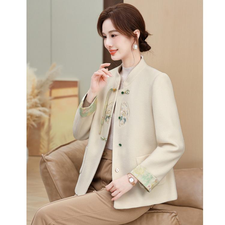 New Chinese Style Mother Autumn and Winter Jacket New Fashionable Tweed Middle-aged and Elderly Women's Spring Clothes Fashionable Thickened Tweed