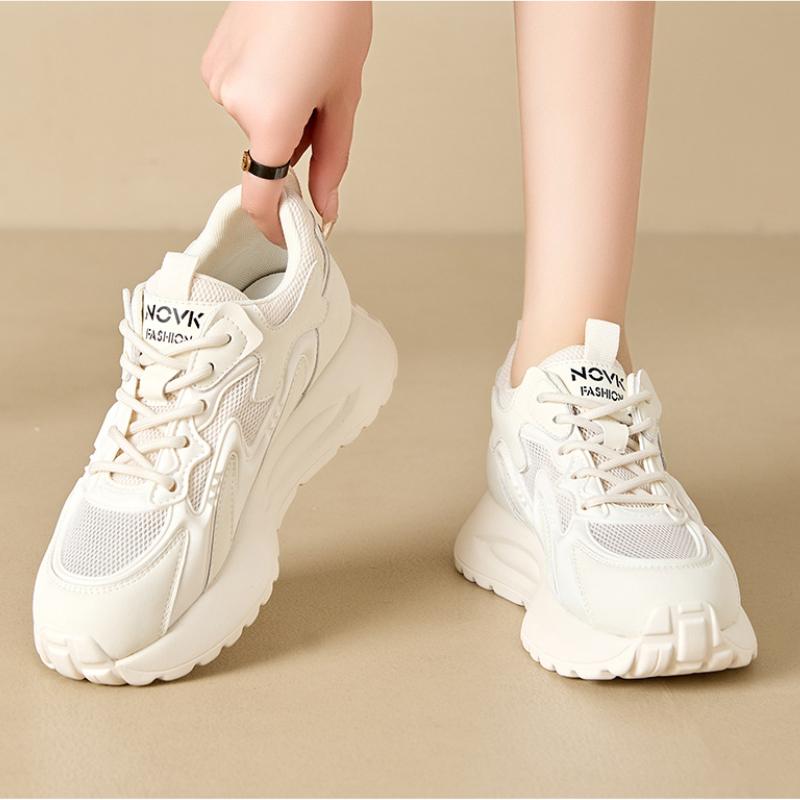 Повсякденне дихаюче літнє модне взуття Fujin із синтетичної натуральної шкіри на платформі з вулканізованою танкеткою 5,5 см.