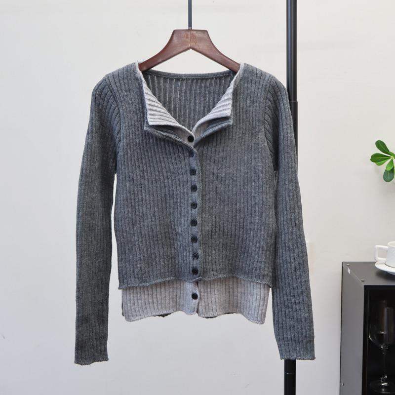 Contrasting color fake two-piece long-sleeved knitted cardigan autumn new slim-fitting and thin design bottoming top women