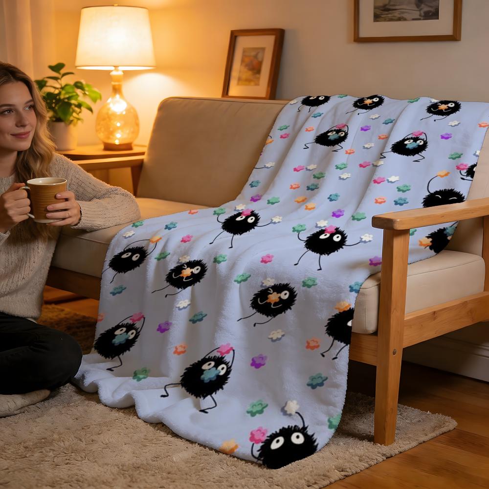 Throw High-Density Short Plush Blanket For Sofa Nap Air-Conditioned Room Soft Skin-Friendly Cute Susuwatari