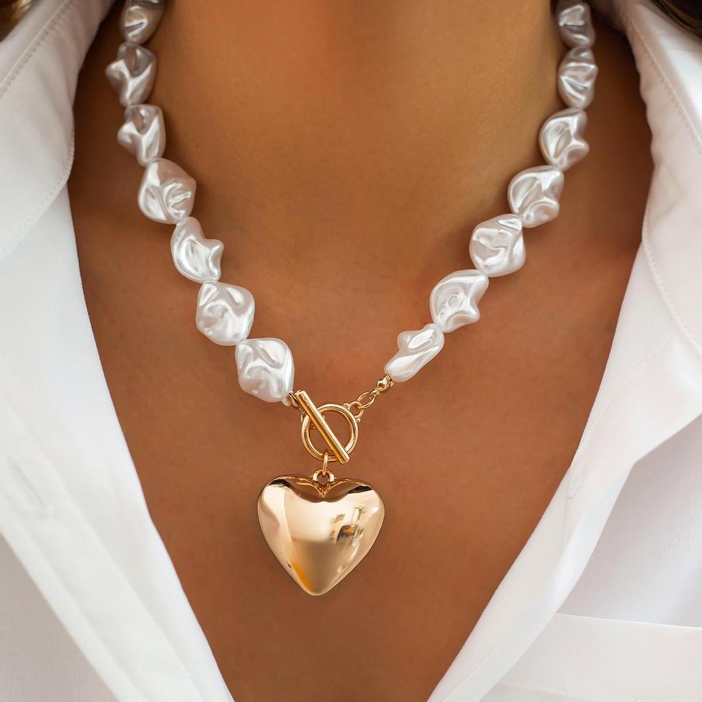 Elegant Love Pendant & Pearl Necklace Set