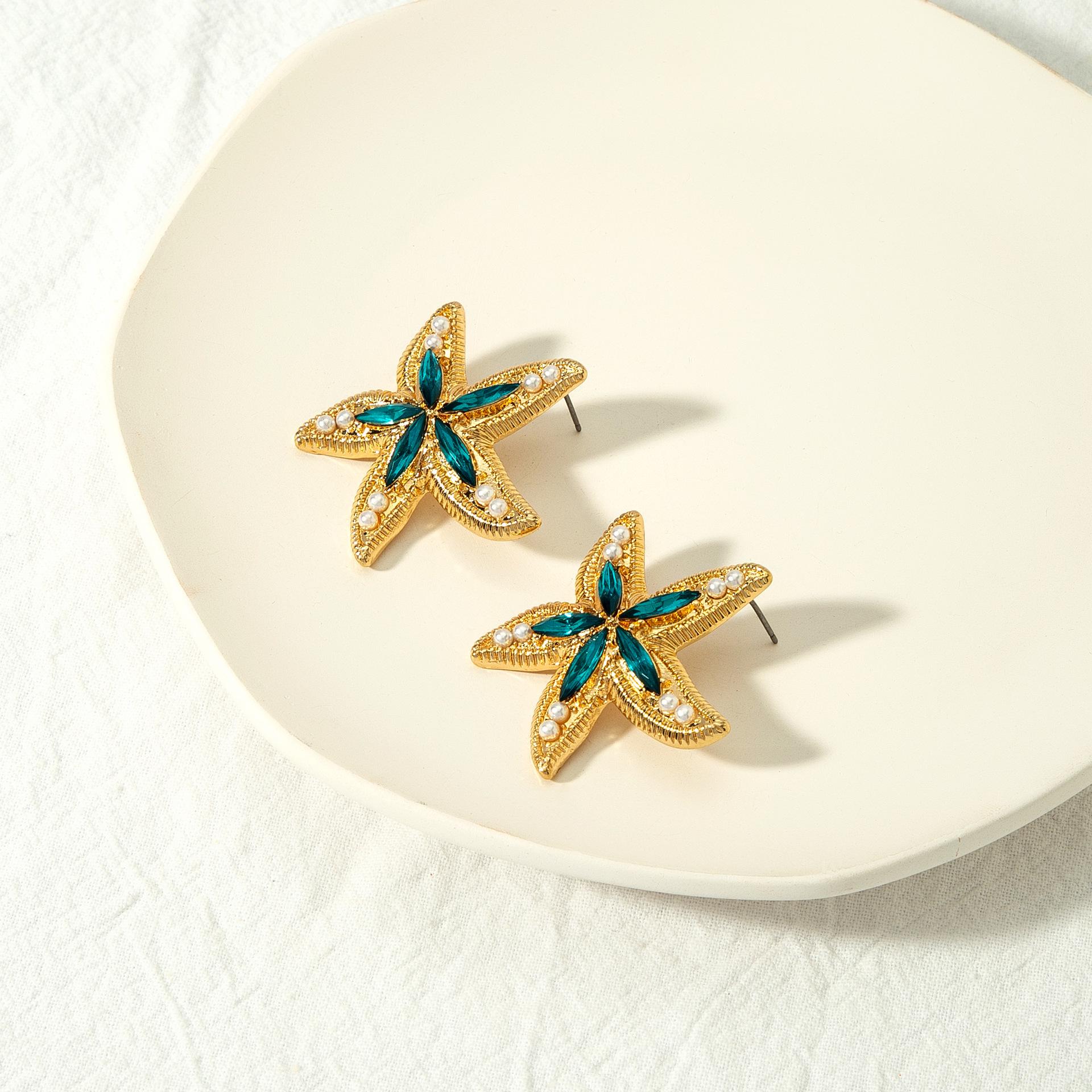 

Европейские и американские модные серьги-звездочки с жемчугом в зеленом золоте для женщин