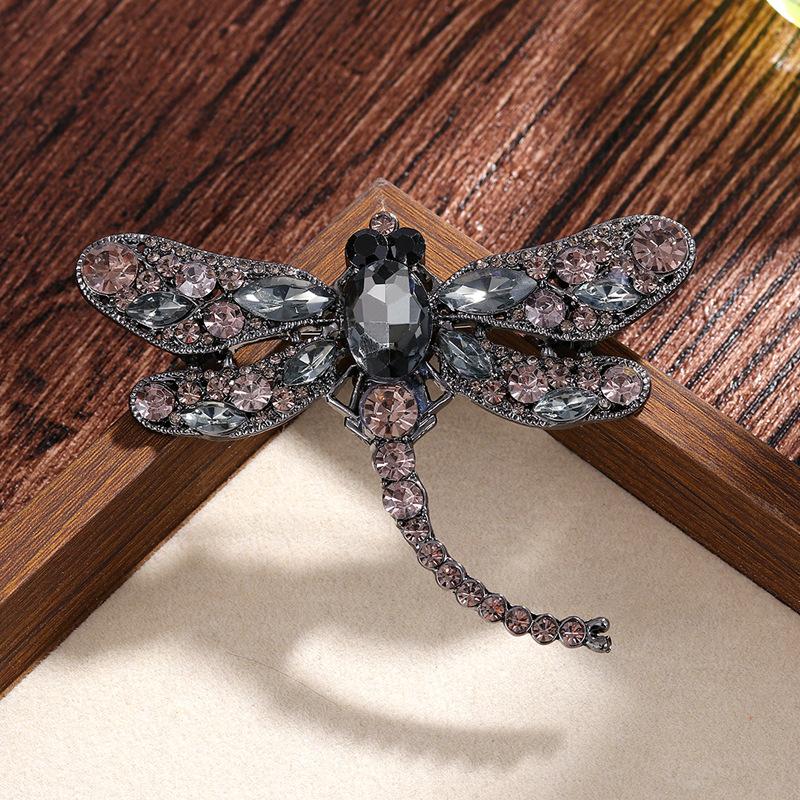 European and American Fashion, Large Dragonfly Brooch, Insect, Retro High-end Feel, Light Luxury, Women's Clothing Accessories, High-end Chest Flower