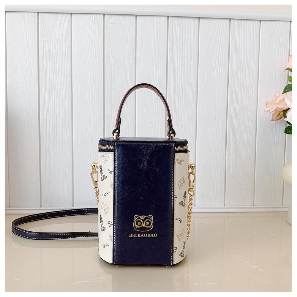 BEIBAOBAO New Cute Cartoon Cat Round Handbags High Texture PU Waterproof Women's One Shoulder Bag Popular Niche Small Basket Bags for Goddess Day Gift