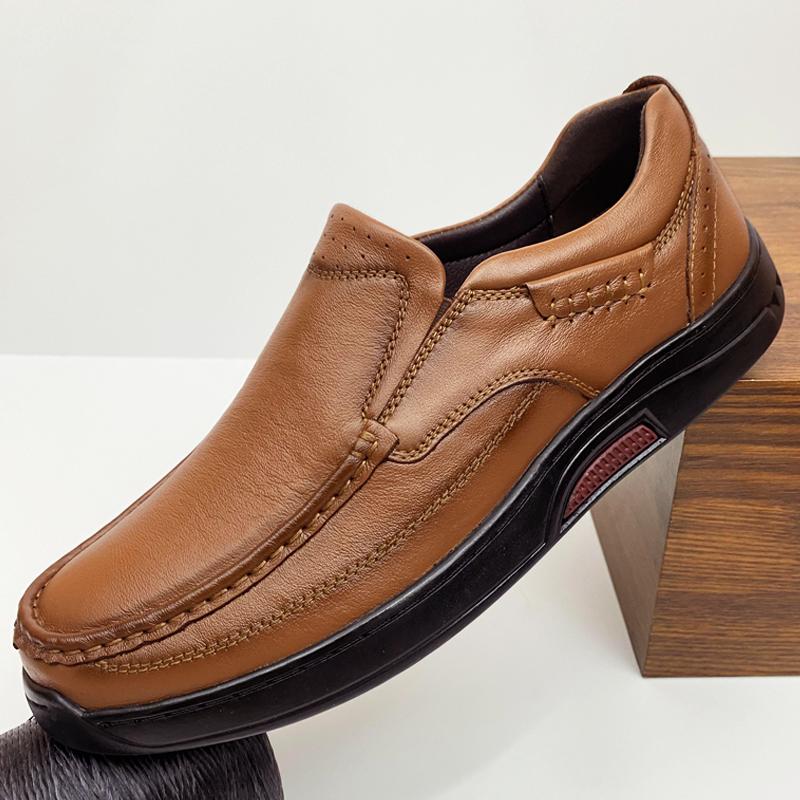 

МодныеУдобные Слипоны для вождения Мягкая подошва Повседневная обувь Нескользящая обувь для хайкинга Мужские мокасины Мужские лоферы из натуральной кожи 44 коричневый