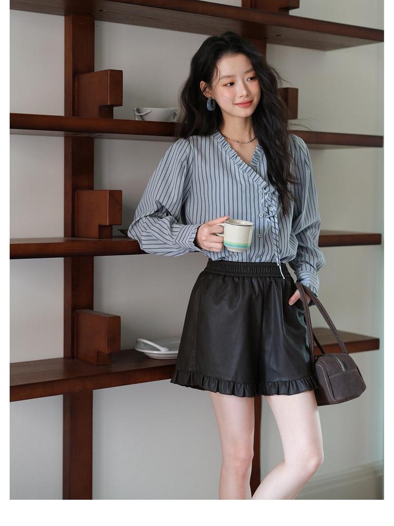2025 High Waist PU Leather A-line Shorts with Lace Patchwork for Women