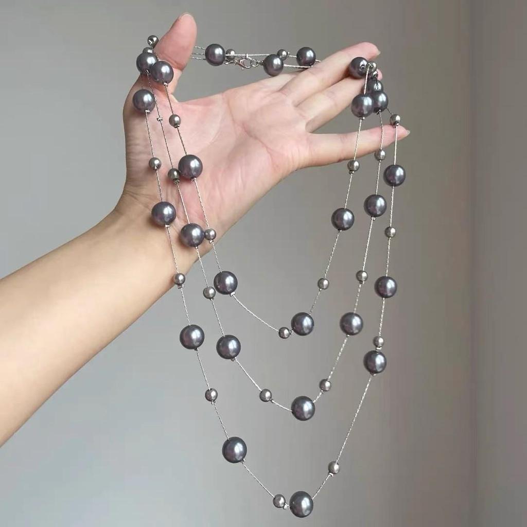 Y2K Gothic Style Black Beaded Cross Necklace & Cool Girl Sweatshirt Accessory