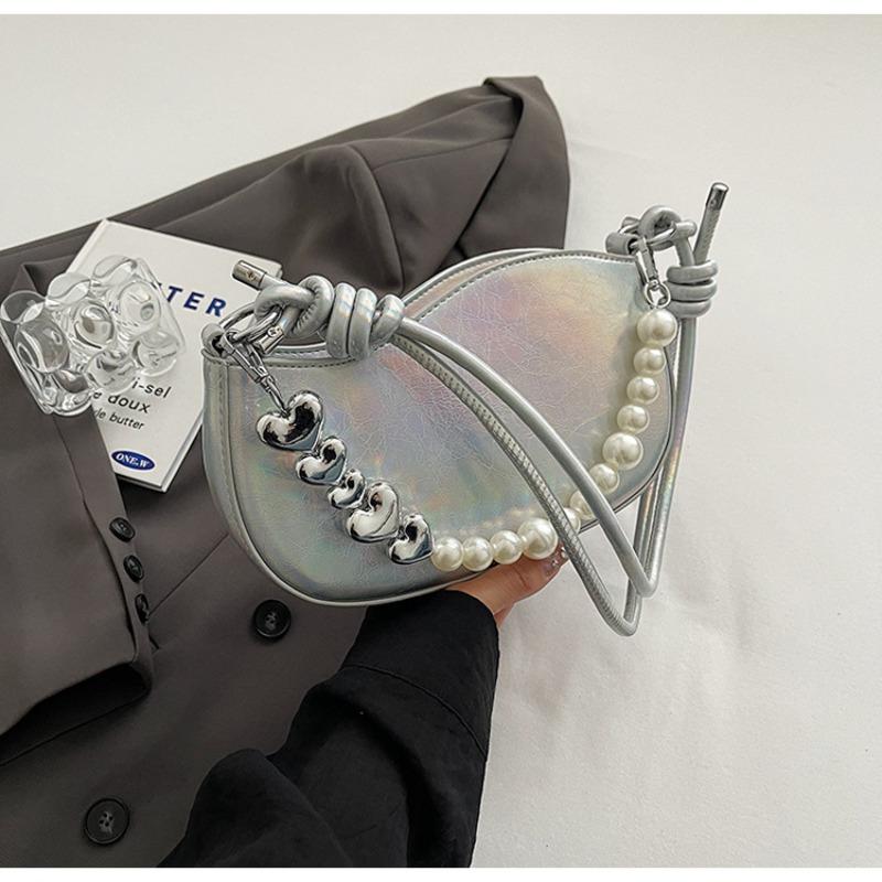 Niche Simple Temperament Underarm Fashion Bag Women's New Commuter Small Square Bag High-end Saddle Shoulder Bag