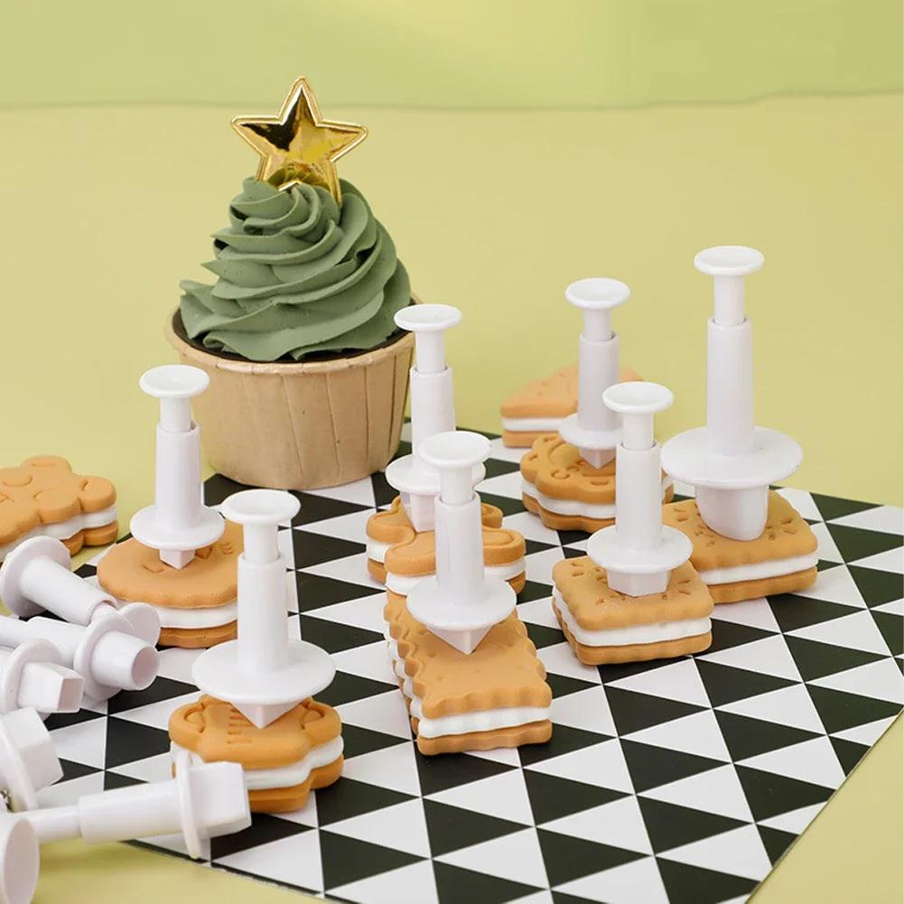 3/4pcs DIY Heart Pentagram Star Seal Round Plunger Cutter Biscuit Cookie Cake Mold Cake Decorating Tools Kitchen Accessories