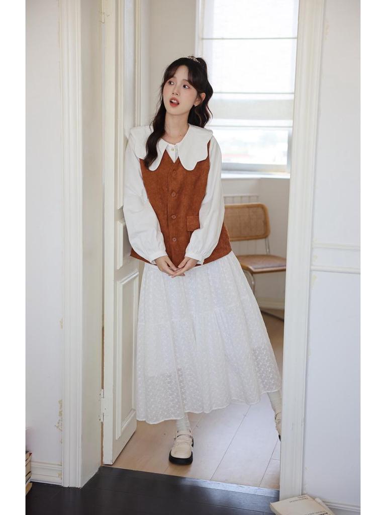 Chic French Doll Collar Shirt - Unique Early Spring Women's Fashion Top